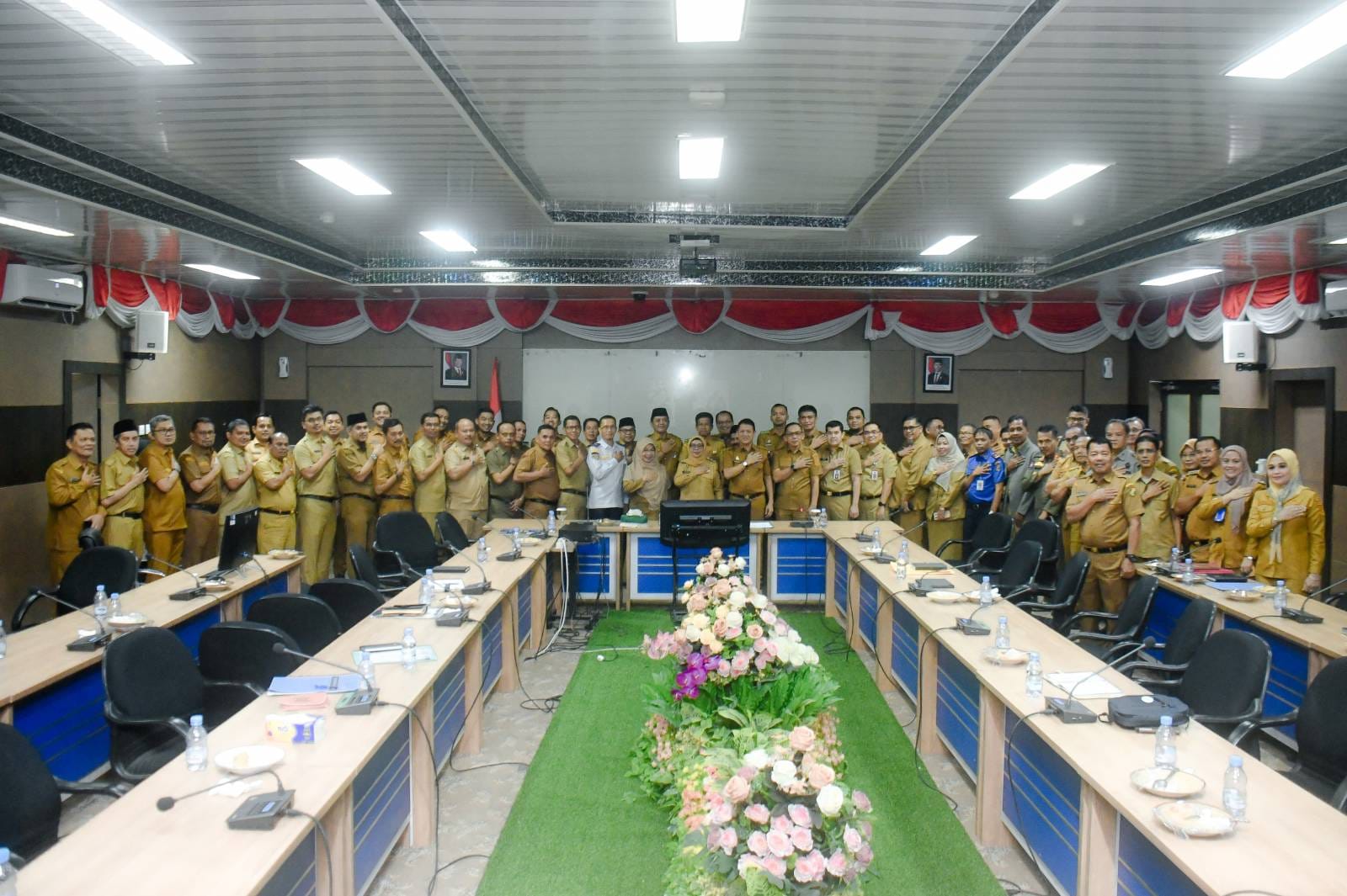 Wakil Bupati Kampar Rapat Perdana Dengan Kepala OPD dan Camat Se Kabupaten Kampar