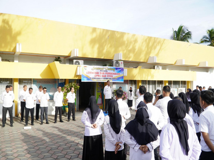 Lewat Apel di Inspektorat Kab. Kampar, Bupati Minta Dukungan Pegawai Pengawas dan Auditor Handal Demi Wujudkan Birokrat Yang Bersih