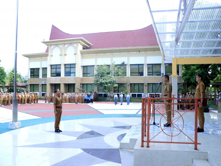 Pimpin Apel Gabungan, Bupati Kampar Tekankan Disiplin, Integritas dan Pelayanan Maksimal