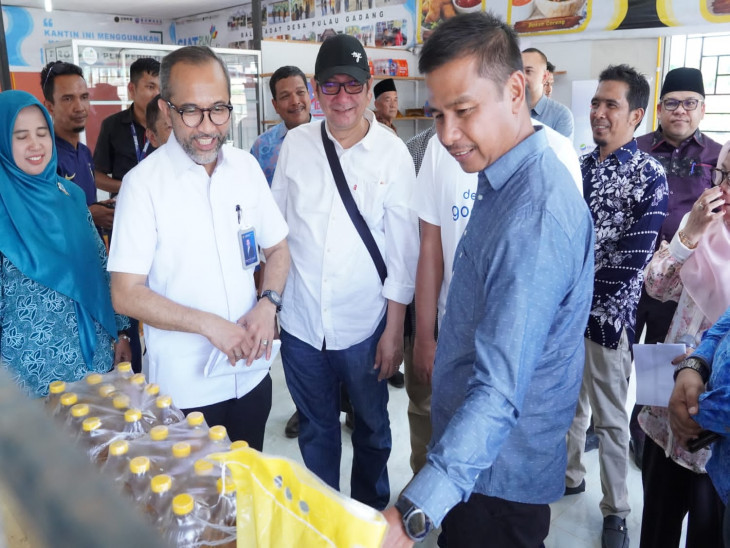 Jelang Launching Koperasi Merah Putih, Bupati dan Wakil Bupati Kampar Sambut Kunjungan Kemenko Pangan RI