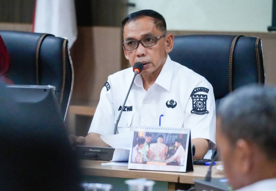 Asisten III Setda Kampar Pimpin Rapat Sinkronisasi dan Pendampingan Penyusunan Laporan SKM