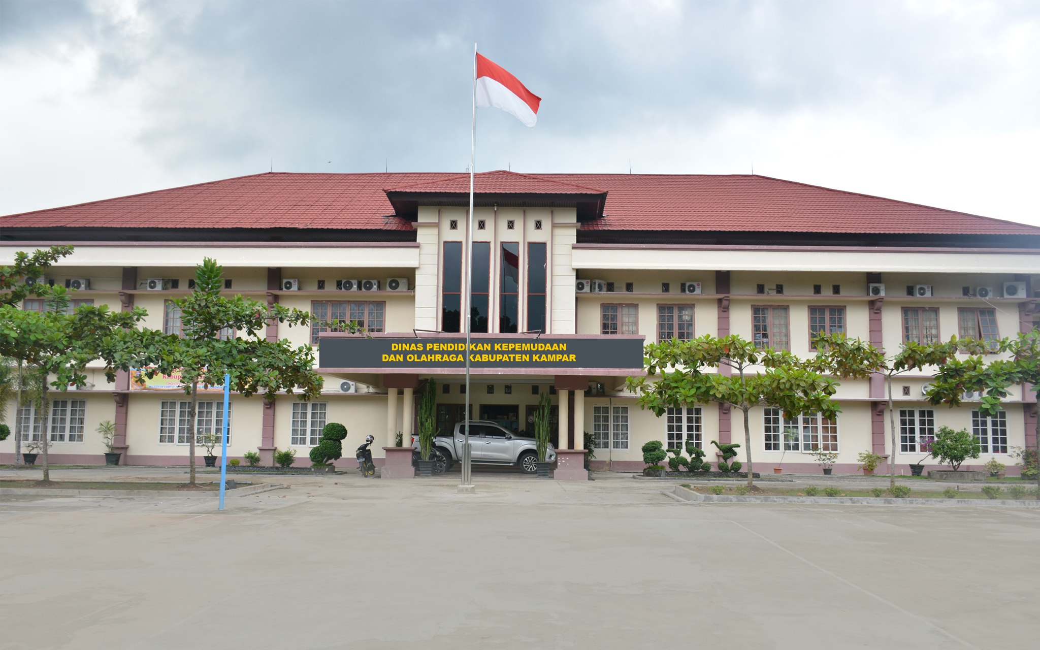Disdikpora Kampar Umumkan Seleksi Penerbit Buku Budaya Melayu Riau Disdikpora Kampar Umumkan Seleksi Penerbit Buku Budaya Melayu Riau