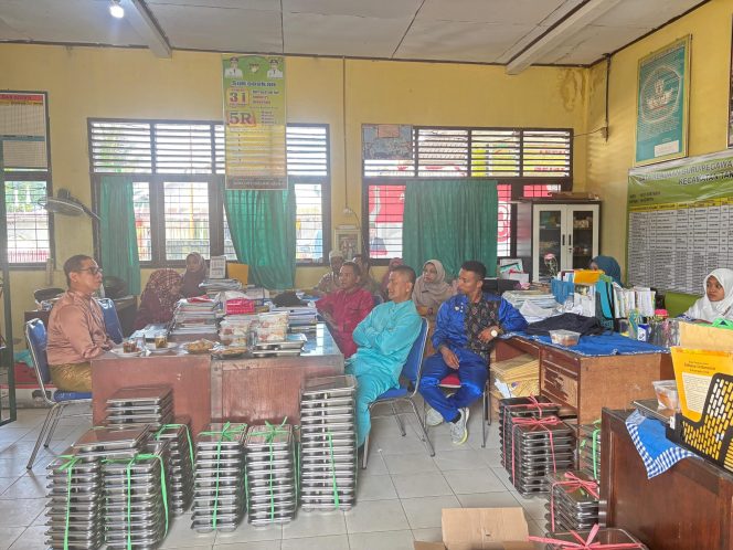 Monitoring LKS SDN 001 Balam Jaya: Disdikpora Kampar Pastikan Pendidikan Bebas Biaya Tambahan Monitoring LKS SDN 001 Balam Jaya: Disdikpora Kampar Pastikan Pendidikan Bebas Biaya Tambahan