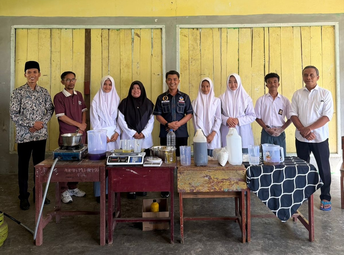 Eko Sutrisno Dukung Pengembangan Biodiesel B100 Karya Siswa MAN 5 Kuntu