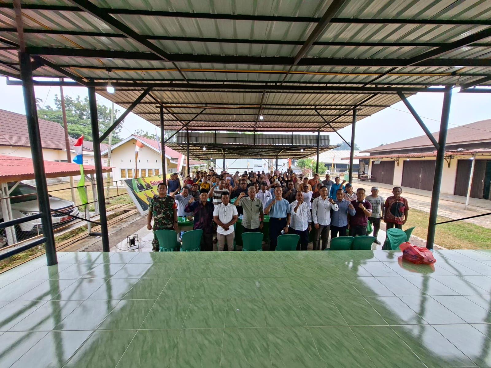 Tiga Forum Satukan Tekad Perjuangkan Hak Masyarakat Senama Nenek Tiga Forum Satukan Tekad Perjuangkan Hak Masyarakat Senama Nenek