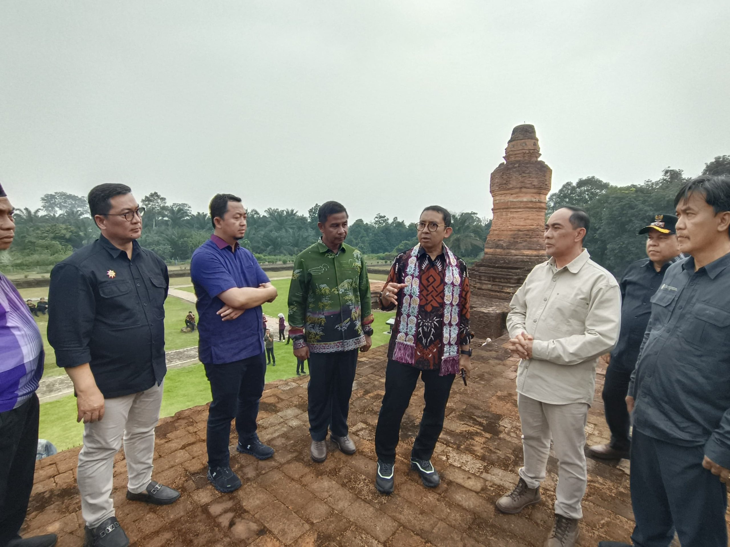 Terima Kunjungan Menteri Kebudayaan RI, Bupati Kampar Sampaikan Proposal Pembangunan Museum dan Penataan Kawasan Candi Muara Takus